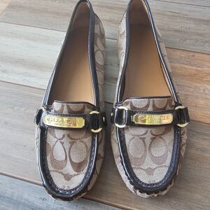 Coach New York Felisha Signature C Loafers Flats US 9B Brown Gold Buckle AS